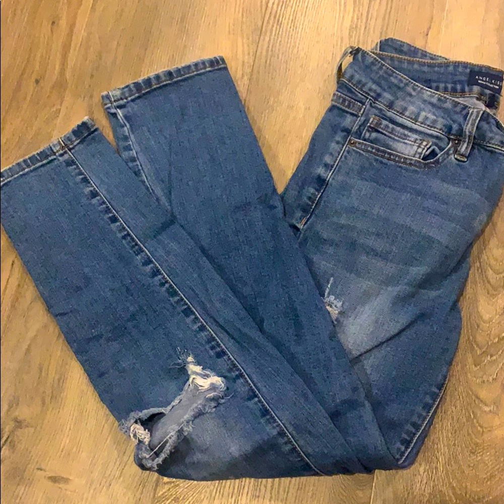 Ripped jeans